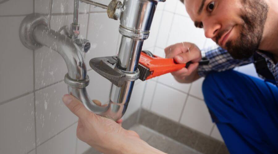 Expert burst pipe repair services in McGrann, PA